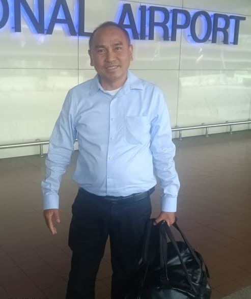 Meeting at the Airport